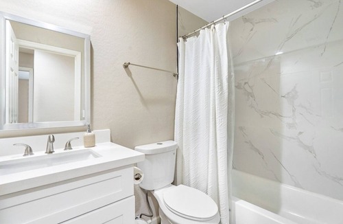 New Papago Parkway House | Tranquil Modern Getaway-Heated Pool Near Old Town w/Billiards Table