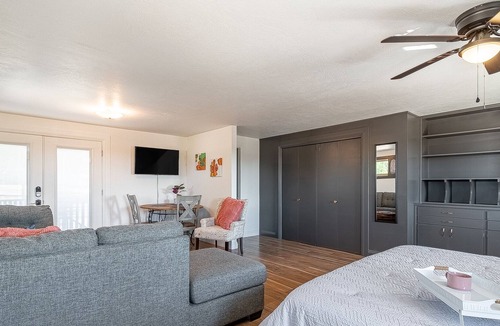 Yuma Apartment | Tranquil Oasis centrally located and close to the Hospital, parks, and food.