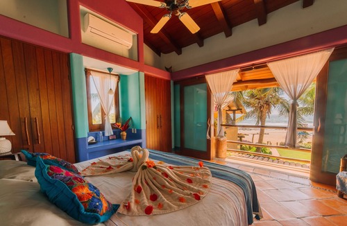 Troncones Hotel | Tres Mujeres Hotel