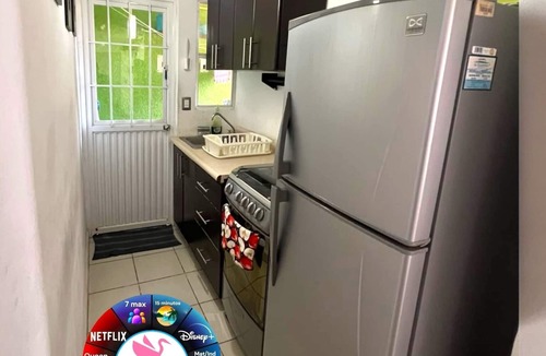 Acapulco Apartment | Tropical apartment with pool