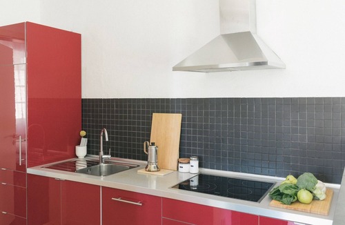 Werder House | Turmvilla Werder - Historic vacation home with garden, Havel view & bathing jetty