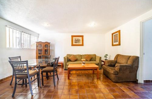 Downtown Queretaro Apartment | Ubicadísima Suite Seguridad Av Zaragoza A27
