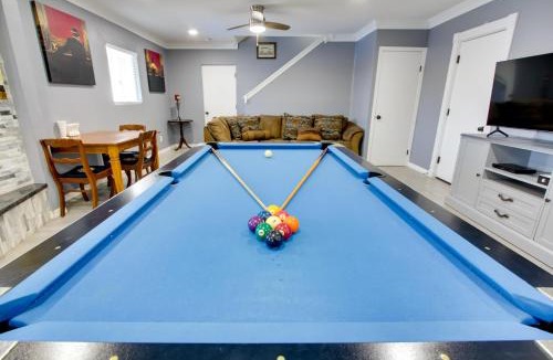 Deer Valley House | Ultimate Phoenix Group Getaway: Patio + Pool!