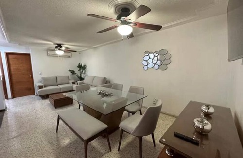 Zapopan House | Unicorn House 3969