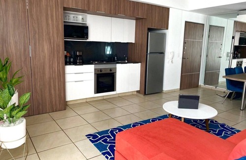Guadalajara Apartment | Unique 2 Bedroom, Pool and Fitness Center Design