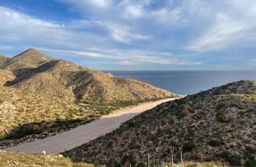 La Paz House | Unique Villa in the desert with panoramic views - 400 mt from secluded beach, reached by 4x4