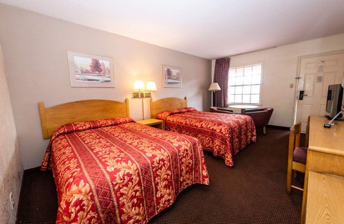 Brownsville Hotel | University Inn & Suites