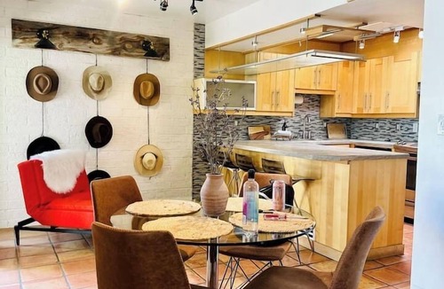Entertainment District Villa | Urban Cowboy Condo – Scottsdale, AZ