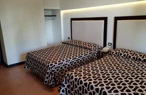 Mazatlan Hotel | Urban Escape: Affordable Room for Friends, Family, or Solo Travelers