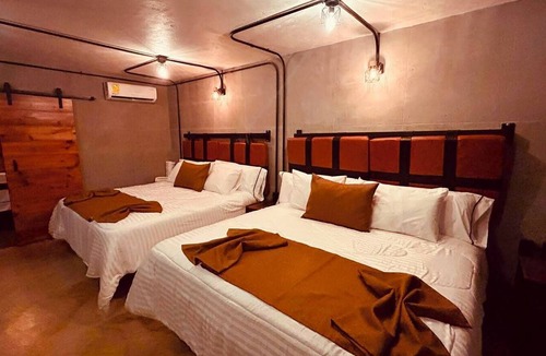 Baja California Hotel | Van Gogh Airport Hotel