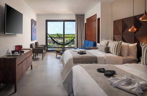 Puerto Morelos Hotel | Ventus Ha at Marina El Cid Spa & Beach Resort - All Inclusive