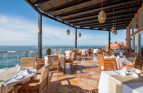 San Jose del Cabo Hotel | Vibrant Studio Stay Near the Best of Cabo