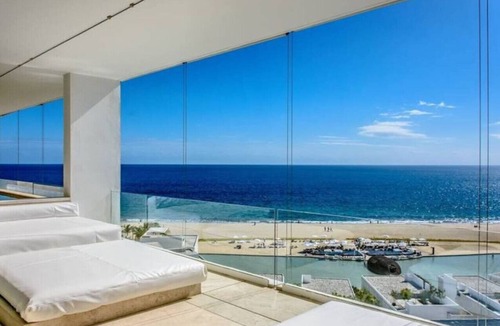 Zona Hotelera Condo | Viceroy Eagles Nest Beachfront Penthouse 4 BR 4 BTH plus Nanny Room