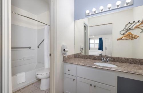 Donna Hotel | Victoria Palms Inn and Suites