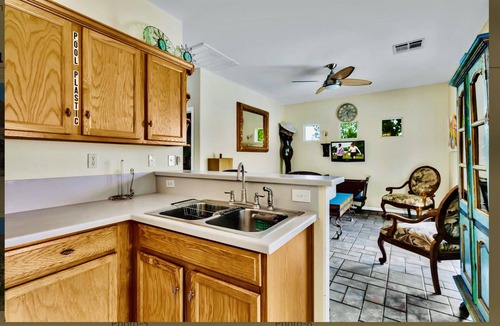 La Quinta Cove House | Views famous Cove mountains. Relax near polo fun, La Quinta's 1-bdrm Guesthouse