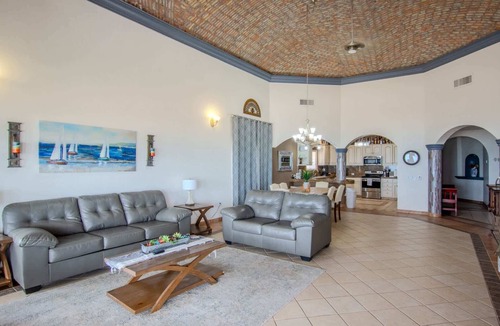 Penasco House | Villa 20, Beachfront Las Palmas Resort