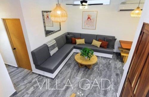 Colima Villa | VILLA GADI - Roof Garden - Pizza Oven - Tiny Pool