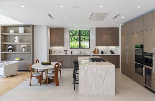 The Flats Villa | Villa Mandarin by LuxJB 🏆 Beverly Hills Mansion Near Rodeo Drive 🏆 Maid & Chef