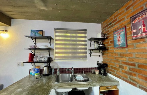 San Francisco Apartment | Villa Palmas, one bedroom, Cozy Apt. only 3 blocks from the beach