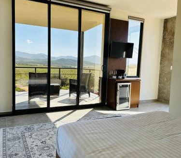 San Antonio de las Minas Hotel | Villa Sophia Valle de Guadalupe