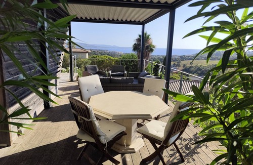 Porticcio Villa | Villa with swimming pool and beautiful sea view close to beaches and shops