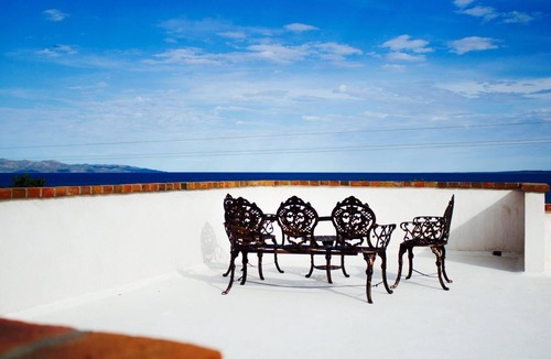 La Ventana Condo | Village Bungalow.launch 400 feet away