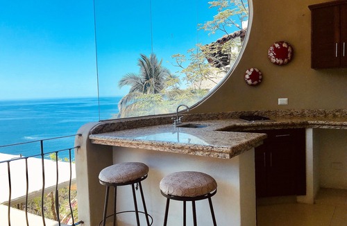 South Shore Hotel Area Condo | VILLAS ALTAS MISMALOYA PH A2 OCEAN VIEW