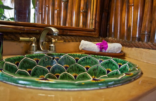 Zihuatanejo Apartment | Villas Los Arcos - El Bamboo Penthouse Palapa