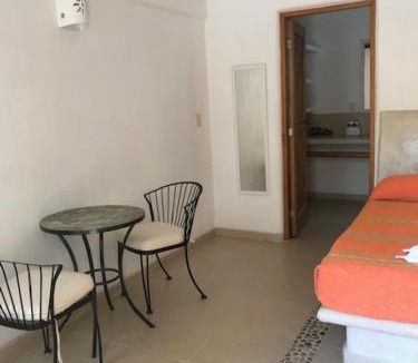 Playa la Madera Hotel | Villas Naomi