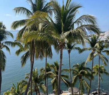 Las Hadas Apartment | Vista al mar, familliar y con excelente ubicacion