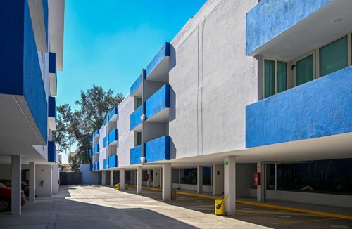 Zona Expo Hotel | Vista Express Guadalajara Expo SureStay Collection by BW