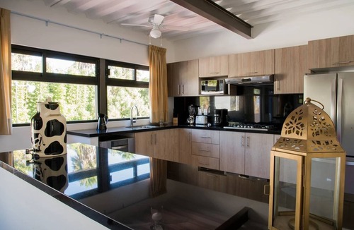 Corregidora Apartment | Vista Real Villas