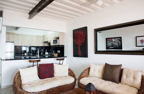 Corregidora Apartment | Vista Real Villas