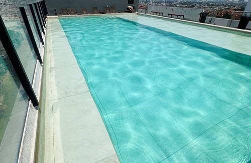 Guadalajara Apartment | Vista Vibes Modern Apt + Rooftop Pool in GDL
