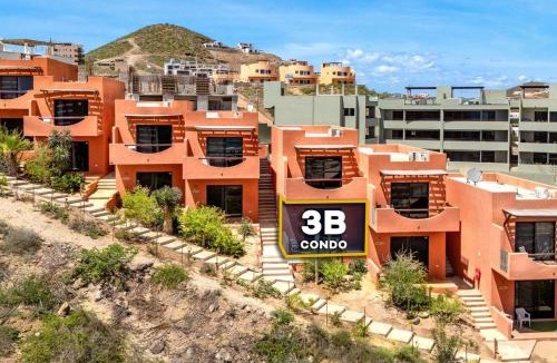 Cerritos House | Walk-Out Surf Access | Beachfront, Los Cerritos