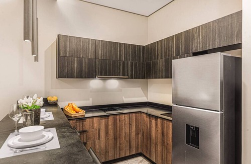 Playa Paraiso Condo | Walk to Beach 1BR 4 Guests | Kids Area | Office
