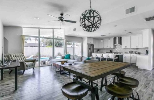 Western Villa House | Walk to Old Town, FREE Heated Pool w/Waterfall