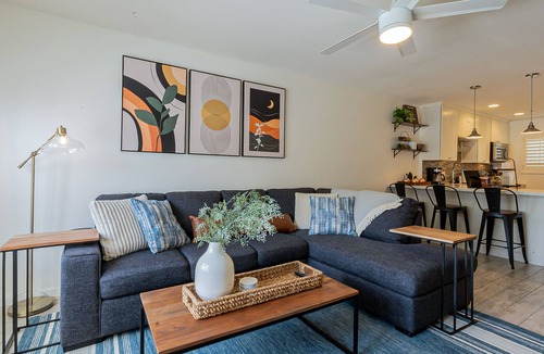 Fashion Square Condo | Walk to Old Town Scottsdale - Poolside Unit - Heated Pool