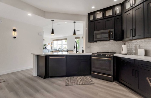 Kierland Condo | Walk to Westin Resort & Kierland Commons with Heated Pool/Spa/Fitness Room/BBQ Grill across driveway