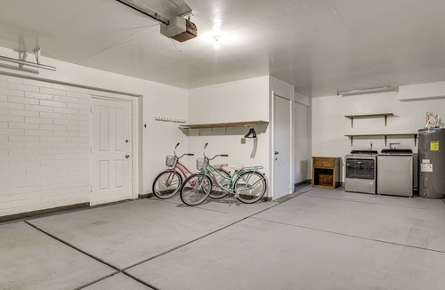 Alhambra House | Walkable Uptown Gem! 3 Mi to Phoenix Mtns Preserve