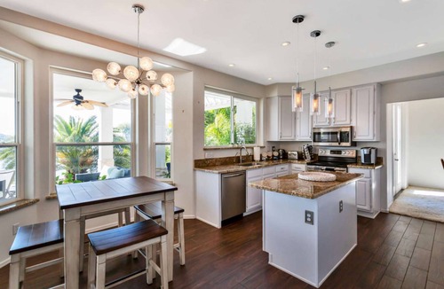 Arrowhead Lakes House | Waterfront Lakehouse w/heated pool/spa/billiards/ping-pong/kayaks!