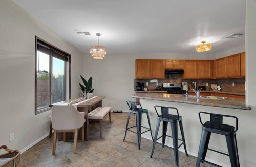 Green Valley House | Welcome to Cactus Retreat—a modern 5BR/3BA getaway featuring a private pool, fire pit, grill, and dedicated office. Unwind in a comfortable king-bed primary suite and enjoy spacious living for families and groups. Pet‑friendly.