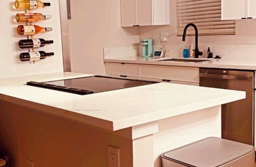 South Redondo Apartment | Welcome to The Beach House your coastal retreat! +Wine