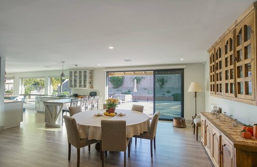 Sierra Bonita House | WELCOME TO YOUR ELEGANT OASIS AWAY FROM HOME!