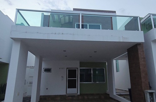 Mazatlan House | Welcome to your perfect getaway in Mazatlán! 10 minutes from the beaches.