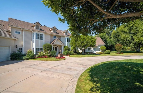 Camarillo House | Welcoming 6-bedroom house in Santa Rosa Valley