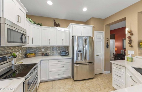 Surprise House | Well maintained and perfectly appointed 3 bedroom/2 bath home in The Grand