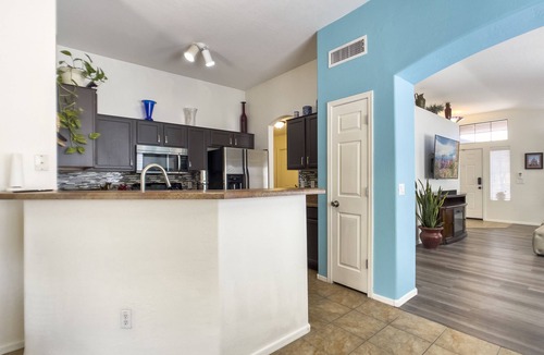 South Mountain House | Western vibe 3 BR home with heated pool and sauna