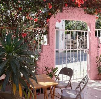 El Rosarito Hostel | Whale Tales Hostel
