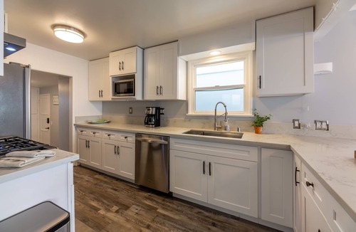 Huntington Beach House | Whole Beachfront House - New Remodel - Views, Spa + Deck